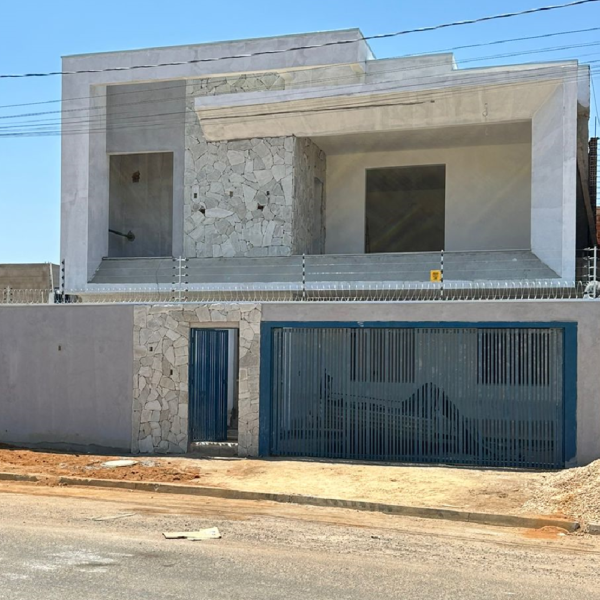 SOBRADO ALTO PADRÃO - Image 3